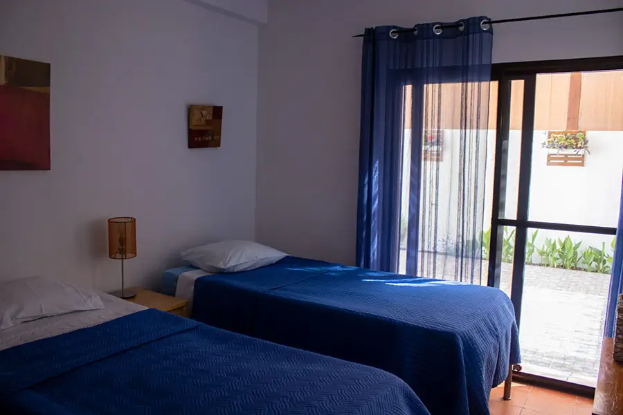 Singles bedroom